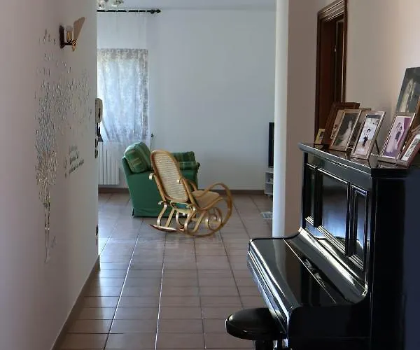 Mami Bed & Breakfast *